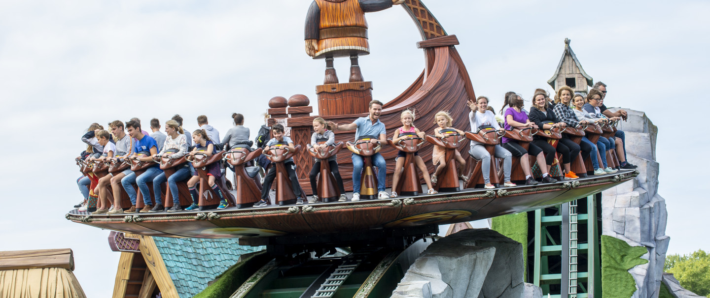 Plopsaland De Panne zoekt meer dan 2.250 werknemers voor 20e verjaardag en opening Plopsa Hotel