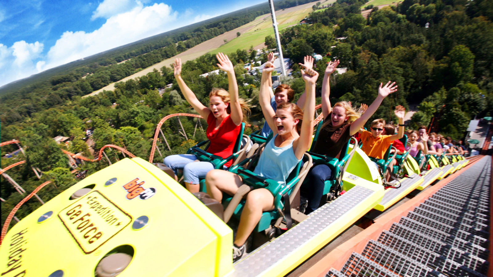 bigFM Expedition GeForce - Achterbahn im Holiday Park