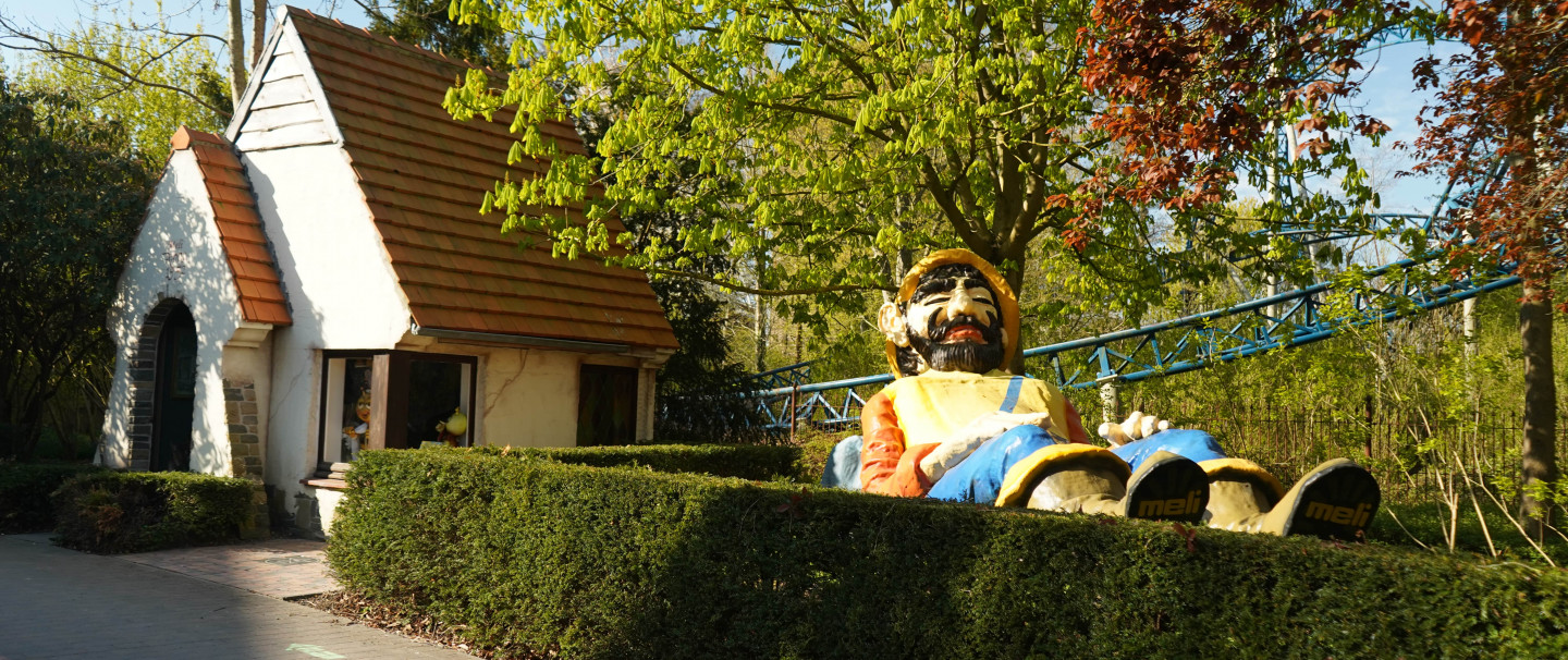 VIDÉO : Plopsaland La Panne ramène le Géant de Meli Parc