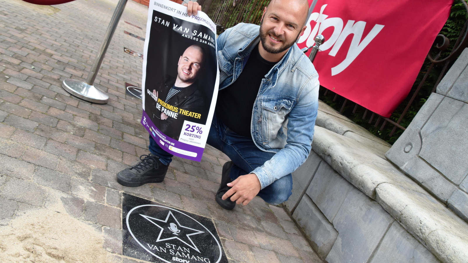 Stan Van Samang onthult eigen ster op Walk of Fame in Plopsaland De Panne