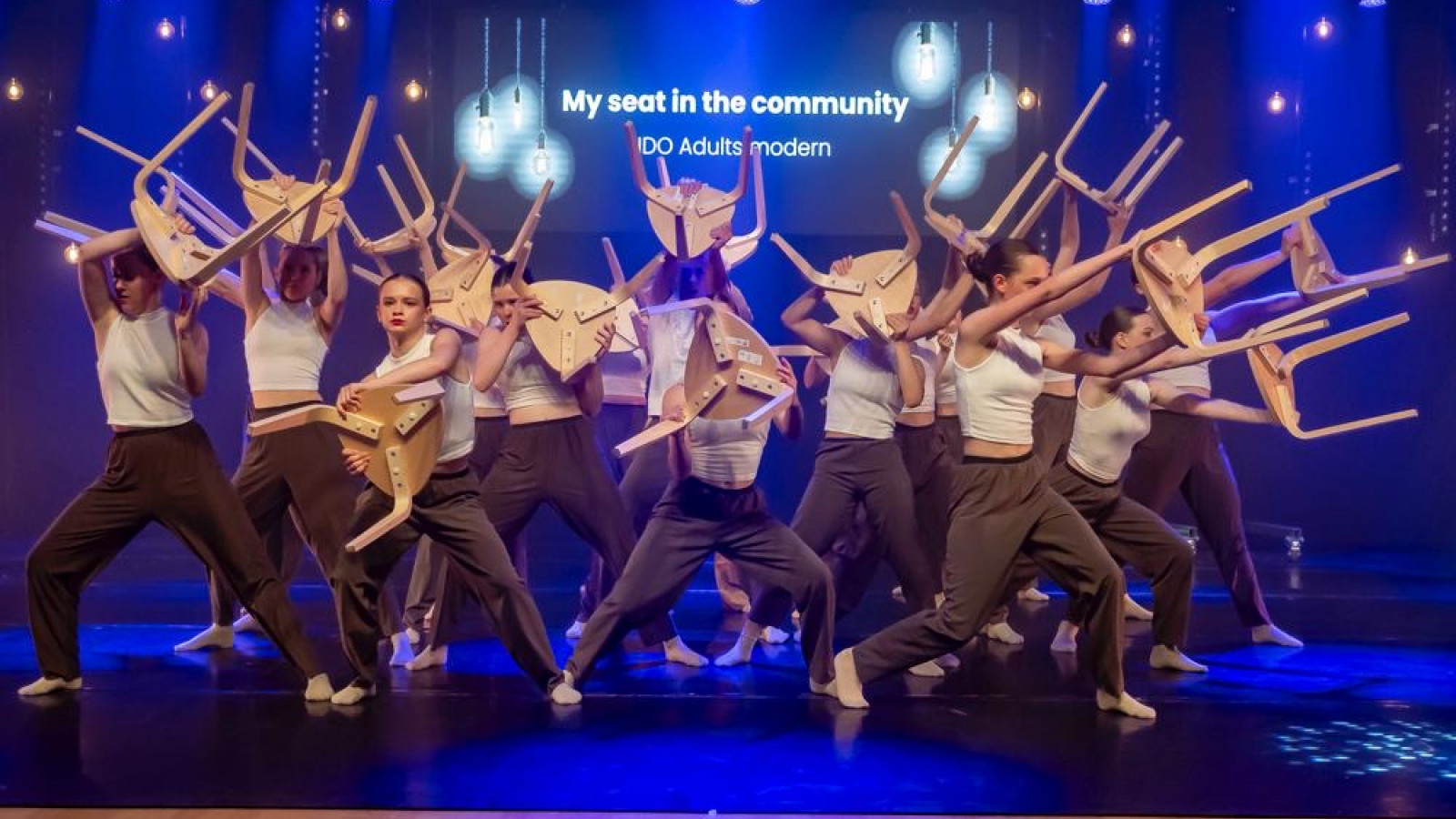 3.420 danseurs sont prêts pour la Coupe du Monde de Danse au Studio 100 Theater De Panne