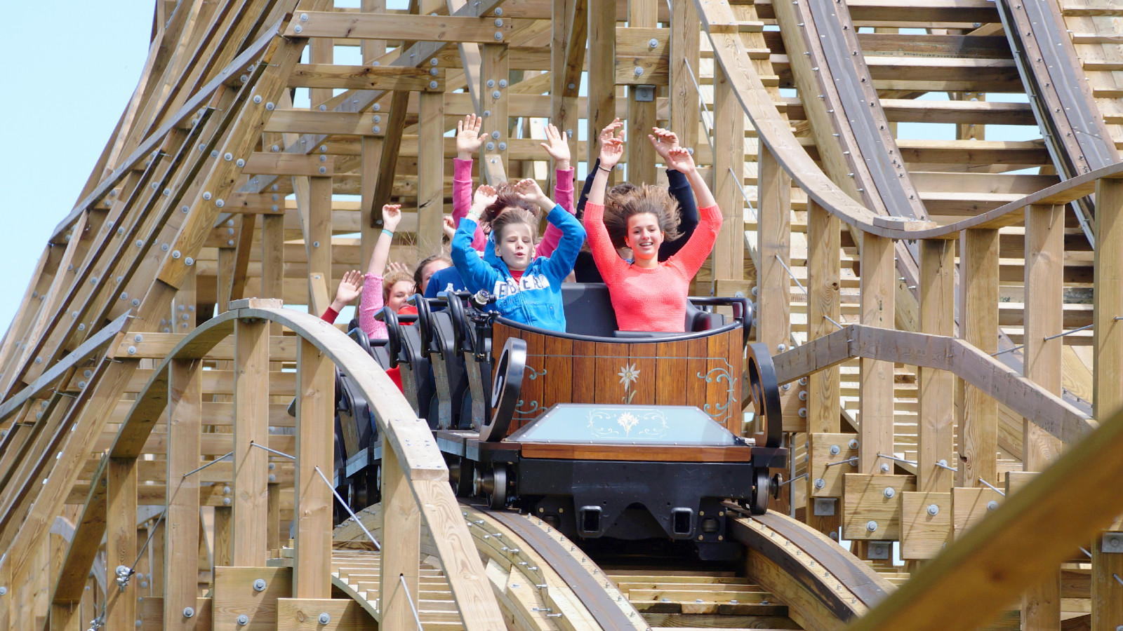 Nouveauté à Plopsaland La Panne : Heidiland avec la nouvelle attraction Heidi The Ride